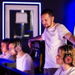 10 Alasan Tim Esports Tanpa Coach dan Analis Sulit Bersaing di Level Profesional